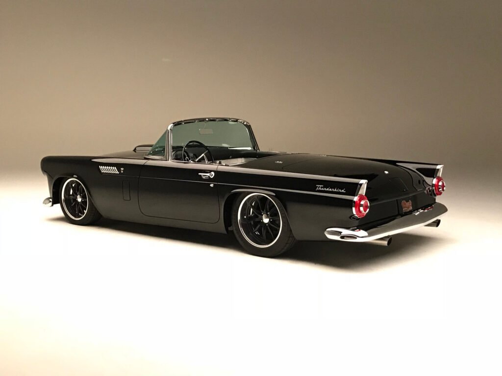 Craig Curtis’ ’56 Thunderbird