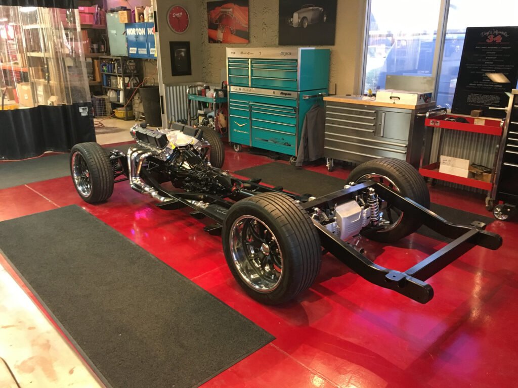 Craig Curtis’ ’56 Thunderbird