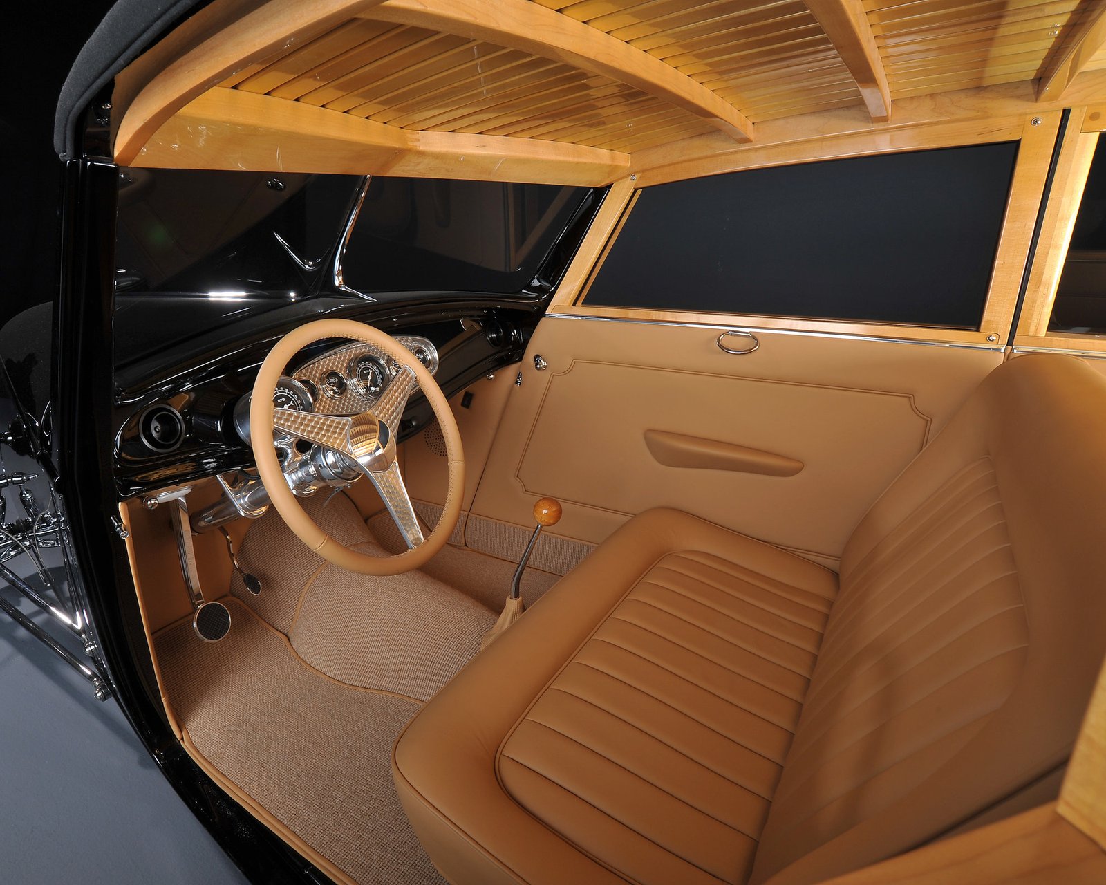 Jason Wolfswinkel’s ’33 Woodie — 1