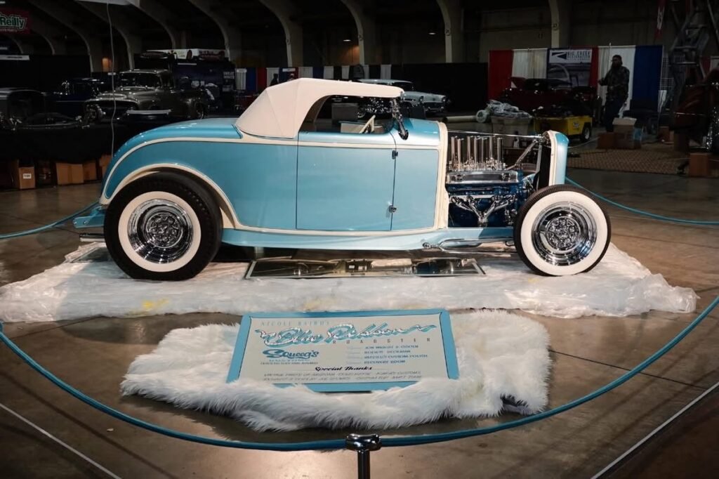 Blue Ribbon — Nicole Baird’s ’32 Roadster — 1