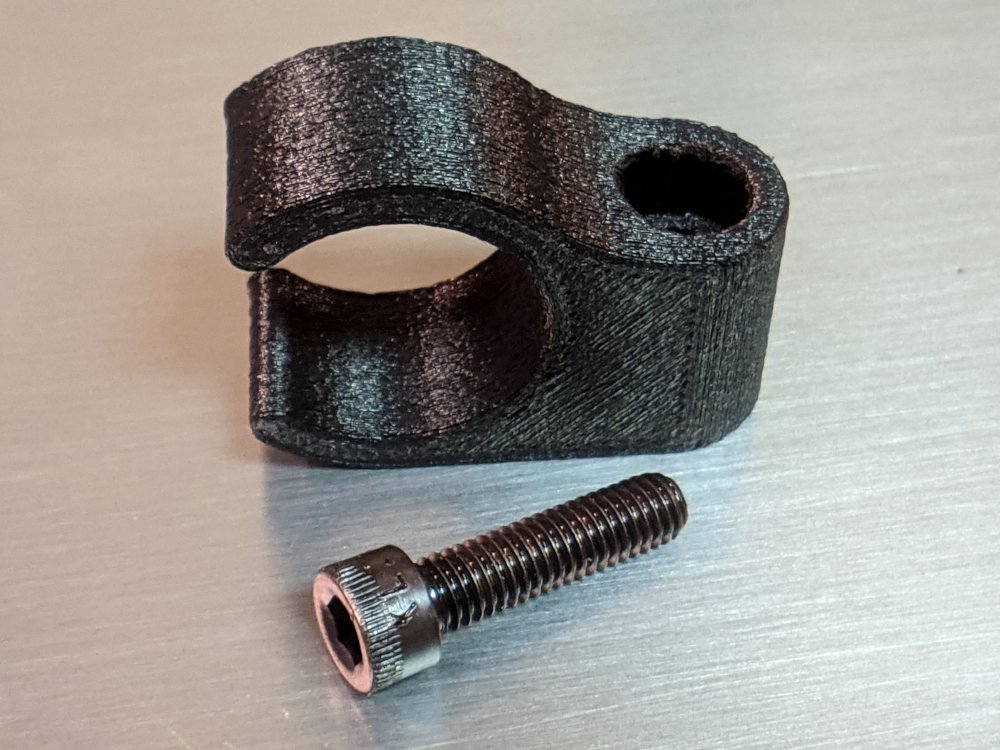 Nylon One Line Heater Hose Mount