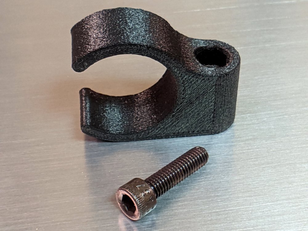 Nylon One Line Heater Hose Mount