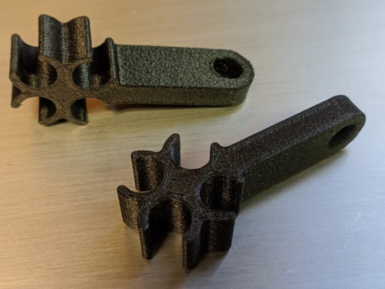 Nylon Plug Wire Mount Four Wire