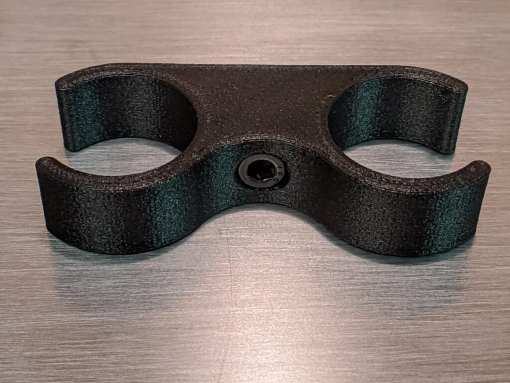 Nylon Two Line Heater Hose Mount