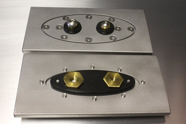 Oval Plate with Terminals