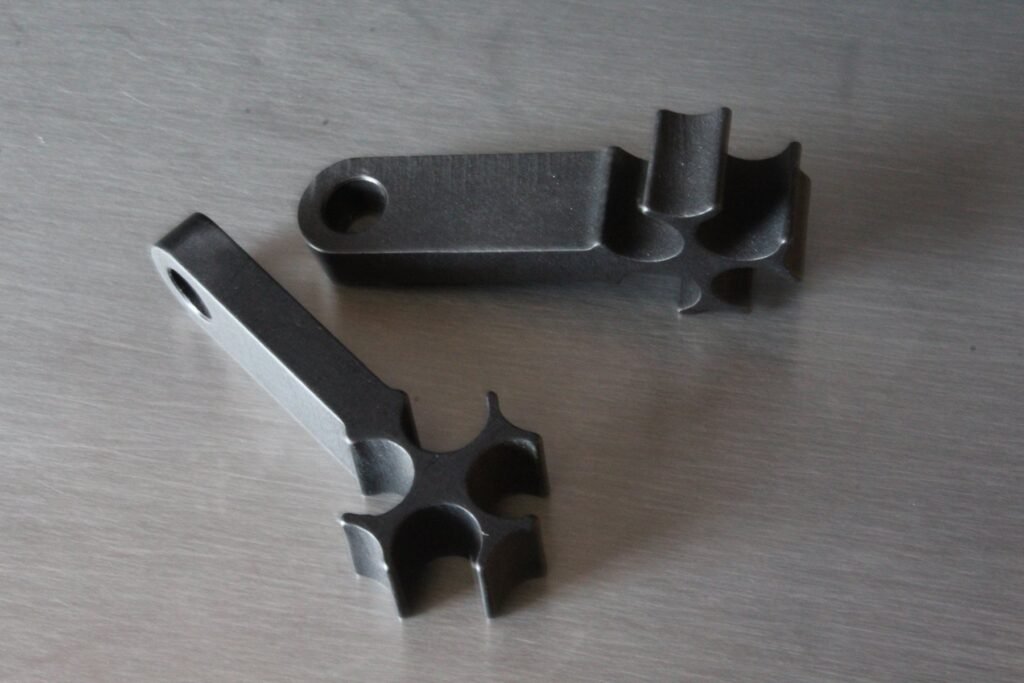 Plug Wire Mount Four Wire