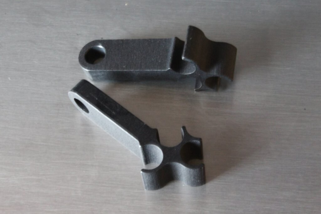 Plug Wire Mount Three Wire
