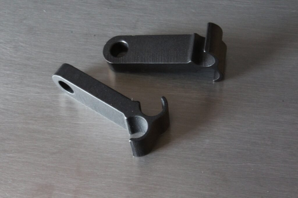 Plug Wire Mount Two Wire