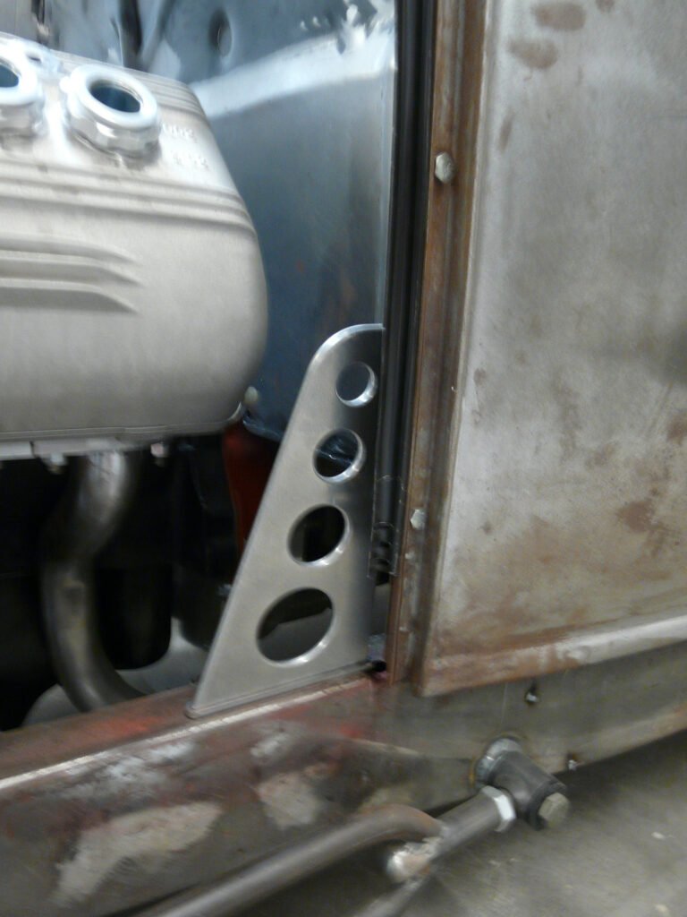 Scott Rueschenberg’s Ardun ’32 5-Window